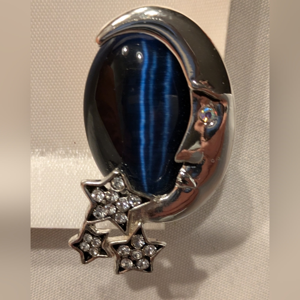 Harvest Moon Handcrafted Sterling Silver Pin Large Blue Oval Cats Eye Brooch NWT